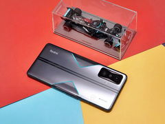 Самый мощный флагман компании Redmi стоить чуть более 500 долларов: смартфон Redmi K50 Gaming Edition поступил в продажу в Китае