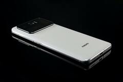 WSJ: Xiaomi и другие китайские компании сократили поставки в Россию под страхом западных санкций