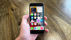 Так дёшево ещё не было: iPhone SE 2022 обвалился до рекордно низкой цены в ходе большой распродажи 618 в JD.com