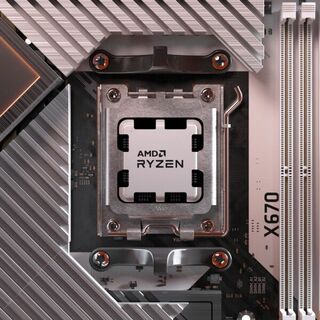  На сайте AMD появились новые изображения процессоров в исполнении Socket AM5 