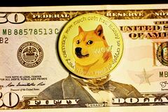 Те же грабли: Илона Маска снова обвинили в махинациях с криптовалютой Dogecoin