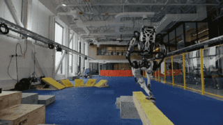 Помните нелепого человекоподобного робота Boston Dynamics Atlas? Его разработку официально отменили