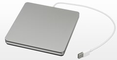 Apple отказалась от производства внешнего дисковода SuperDrive