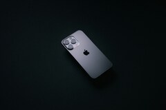 Продажи iPhone в МТС выросли на 50% перед запуском iPhone 16