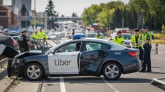 Иск о ДТП с Uber отменили из-за пользовательского соглашения в приложении