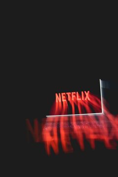 Нидерланды оштрафовали Netflix за ненадлежащее информирование клиентов о их данных