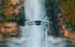 DJI не увидела «политики» в снятии запрета с полетов над зданиями властей США