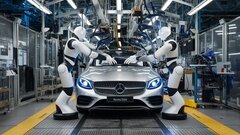 Mercedes-Benz начал тестирование гуманоидных роботов на производстве