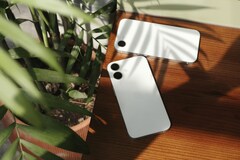 FCC случайно обнародовала схемы iPhone 16e, раскрыв корпоративные секреты