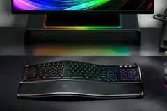 Razer выпустила раздельную клавиатуру с отдельной кнопкой под ИИ