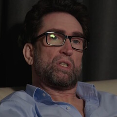 Глава студии-разработчика MindsEye заставил блогера удалить видео про упоминания Лесли Бензиса в списках Эпштейна