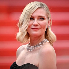 Кирстен Данст шутила, что снимется в «Minecraft в кино 2» и заработает кучу денег. А теперь и правда присоединилась к съемкам!