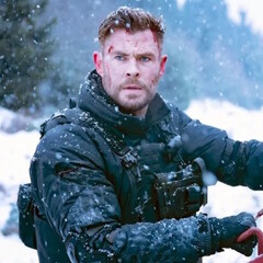 Опять Тайлер будет Рейк. «Операция по спасению» с Крисом Хемсвортом получит третью часть