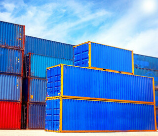 ФАС заявила о необходимости распространить режим параллельного импорта на все категории товаров