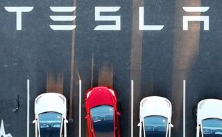 Американский клиент Tesla обнаружил лазейку в платёжной системе компании и получил пять электромобилей на $560 тыс