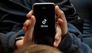 TikTok начал предлагать своё Android-приложение для загрузки вне Google Play