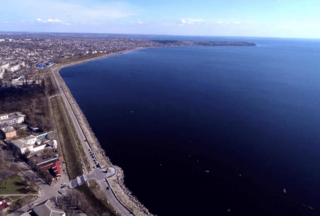 Каховское водохранилище — крупнейшее гидротехническое сооружение в русле Днепра