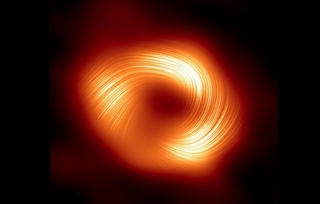 Что находится в центре нашей Галактики?