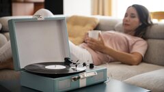 Ученые: людям нравится ИИ-музыка, если они считают ее «настоящей»