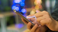 У пользователей Instagram* и звезд массово исчезают подписчики: в чем дело