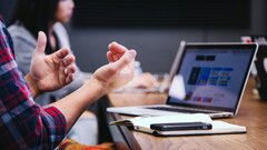 Россияне требуют запретить ИИ-HR-менеджеров на законодательном уровне