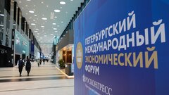 На ПМЭФ показали робота-балерину и андроида-бизнесмена