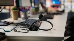 Маркировка звонков убивает колл-центры, а мошенники не исчезли