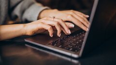 В России признали незаконным отчисление студентки из-за ИИ