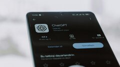 «Чат мертв»: кто пытается занять место ChatGPT