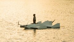 В продаже появился первый в своем роде летающий катер Navee Wavefly 5X
