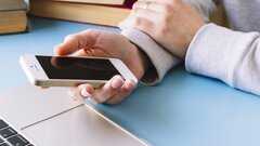 Новое приложение будет общаться с близкими после смерти пользователя