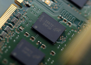 Ситуация с дефицитом памяти не улучится как минимум до 2028 года — потребителям придётся иметь дело с ростом цен