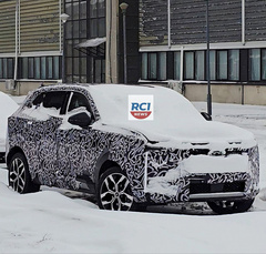 Топовую версию Lada Azimut засняли на территории АвтоВАЗа