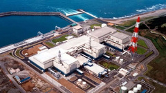 Радиационной угрозы нет, но реактор на японской АЭС остановили спустя день после перезапуска