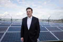 Крошечный кусок территории — и все Штаты, и Европа будут полностью обеспечены солнечной энергией. Маск объяснил, почему нет движений в этом направлении