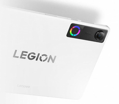 9000 мА·ч, Snapdragon 8 Elite Gen 5, 8,8 дюйма и 165 Гц. Представлен Lenovo Legion Y700 AI 2026