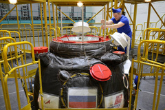 «Прогресс МС-33» расконсервировали на Байконуре: грузовой корабль начали готовить к полёту на МКС