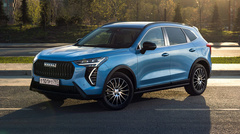 Россия окончательно пересела на кроссоверы: рынок впервые пробил исторический потолок в 70%