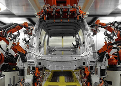 Volga возвращается: машины будут собирать более 100 промышленных роботов