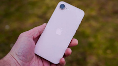 Первые тесты iPhone 17e показывают, что он автономнее, чем iPhone 16e, несмотря на одинаковые аккумуляторы