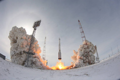 За год с небольшим Роскосмос запустил 130 спутников, план на 2026 год — запустить больше космических аппаратов