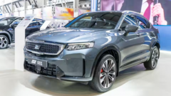 Брат-близнец Geely Tugella, адаптированный для нашей зимы. В России подняли цены на Knewstar 001