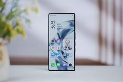 Экран без вырезов и новый Snapdragon: Red Magic 12 Pro выйдет уже в октябре