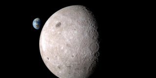 Китайские экспериментальные спутники передали изображение обратной стороны Луны