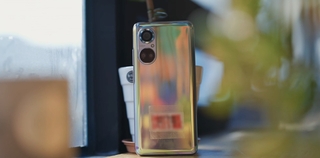 Без интернета, но с пропагандой: YouTube-блогер изучил два смартфона из Северной Кореи