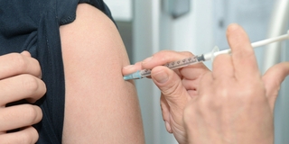 Персонализированные вакцины от рака включили в&nbsp;ОМС