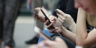 Минцифры пока не будет вводить плату за иностранный интернет-трафик