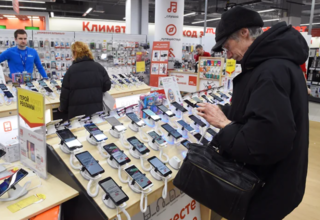 В период с января по ноябрь этого года продажи смартфонов на российском рынке сократились на 19%