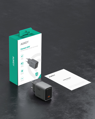 Бренд AUKEY представил быструю портативную зарядку с технологией GaN