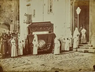 Третьяковка соединила вековые образы и современный взгляд на мир